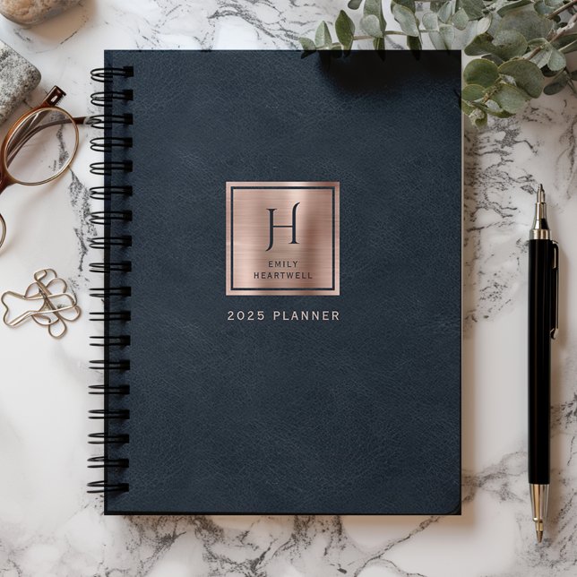 Agenda Couro Sintético Azul Marinho Rosa Dourado Monogram (Criador carregado)