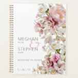 Agenda Delicar Rosa de Blush Rosa Moderno e Casamento Lil<br><div class="desc">Este design do planejador de casamento apresenta um spray floral flexível e realista de rosas e lírios brancos, cor-de-rosa-pincel e creme. As costas continuam a design. Esta design é parte do Delicate Modern Pink Blush Rosa e da suíte de cartas de casamento Lily criados pela Simplesmente Farmhouse Press.</div>