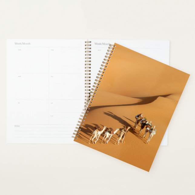 Agenda Desertos | Tuareg Walk com Camels (Exibição)