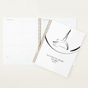 Agenda Dois pilates posam no reformador