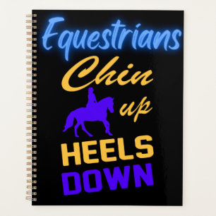 Agenda Equestrianos chin para cima saltos para baixo em a