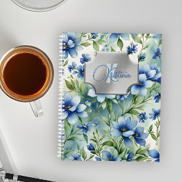 Agenda Florais Azuis Elegantes com Quadro Monograma de Pr
