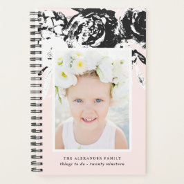 Agenda Floral Preto Elegante em Blush com Nome e Foto