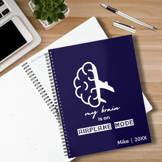 Agenda Funny My Brain is on Airplane Mode Simple Travel (Criador carregado)