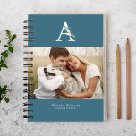 Agenda Galeria de Monogramas Botânicos de 4 Fotos Mensais<br><div class="desc">Galeria Delicada de Monogramas Botânicos de 4 Fotos personalizadas mensalmente.</div>