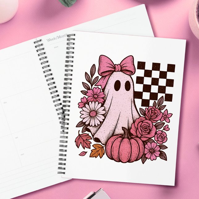 Agenda Ghost Girl retrorada cor-de-rosa com Arco Hallowee (This coquette ghost retro Halloween design combines floral sweetness with spooky spirit.)