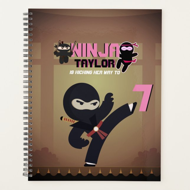 Agenda Girla NINJA chutando Karate Warrior rosa Preto (Frente)