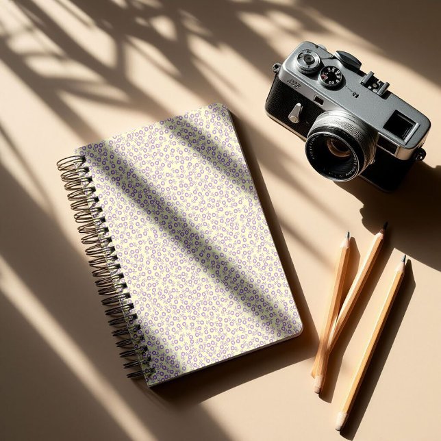 Agenda Hand drawn ditsy Lavender Daisies – Mini Floral (Criador carregado)