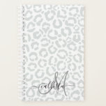 Agenda Impressão Animal da Leopardo da Cinza Branca Elega<br><div class="desc">Este elegante padrão chic é perfeito para a moda da moda e na moda. Apresenta um padrão de impressão de animais de leopardo-da-leopardo desenhado à mão. É moderno, simples e fofo. ***NOTA DE DESIGN IMPORTANTE: Para qualquer solicitação de design personalizada, como solicitações de correspondência de produtos, alterações de cor, mudanças...</div>