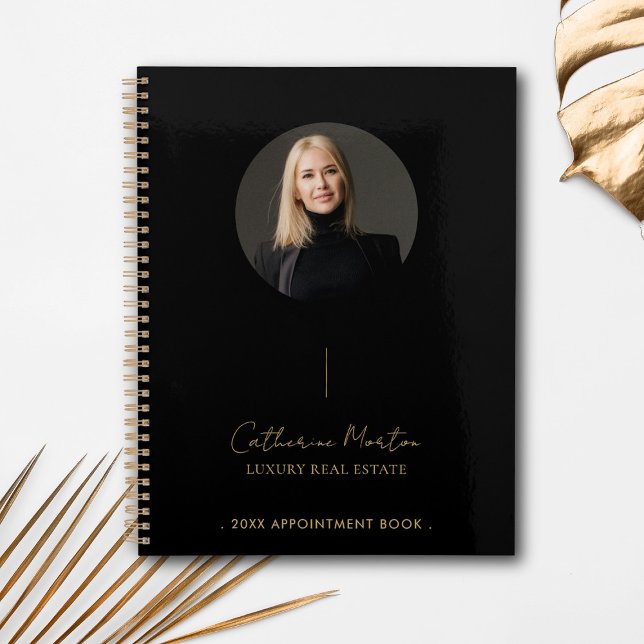 Agenda Livro Dourado de Nomeações de Luxo Imobiliário (Luxury Script Black Gold Real Estate Appointment Book For Real Estate Agents & Brokers)