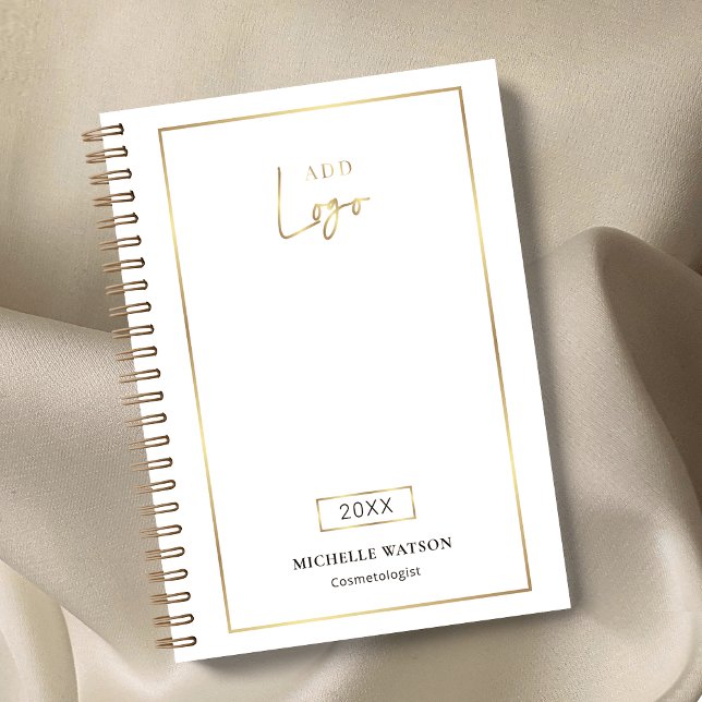 Agenda Logotipo Dourado Elegante Empresa Personalizada 20 (Elegant white and gold logo business planner with your custom text)