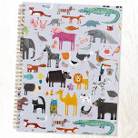 Agenda Menagerie animal<br><div class="desc">Todos os tipos de animais divertidos e vida selvagem para amantes de os animais em todo lugar. Animais Safari, fazendas, aves, animais de estimação e fauna selvagem. Um monstro parece ter se esgueirado. Arte original de Nic Squirrell.</div>