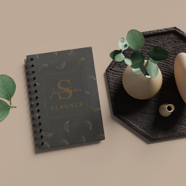 Agenda Modern Monogram Business Black - Gold (Modern Monogram Business Black - Gold Planner)