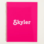 Agenda Monograma de ano de texto do nome personalizado ro<br><div class="desc">Nome personalizado de cor-de-rosa-quente catita,  ano de texto ou agenda personalizada monograma,  Planejador. Texto branco personalizável,  fundo comum rosa forte e sólido. Você pode personalizá-lo com seu nome,  monograma,  iniciais,  ano ou texto personalizado.</div>