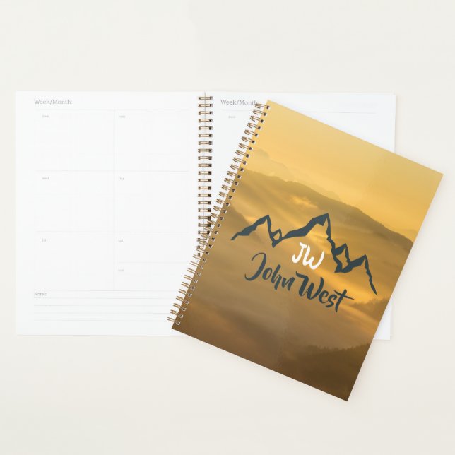 Agenda monograma de montanhas personalizável do nascer do (Exibição)