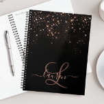 Agenda Monograma Elegante de Disjuntor Glitter Dourado ro<br><div class="desc">Crie seu próprio planejador de brilho de diamante preto e rosa com seu monograma e nome personalizados.</div>