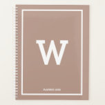Agenda Monograma inicial Tonelado Terrestre Simples Mensa<br><div class="desc">Um simples design com cor de fundo bege bege bege e seu monograma inicial personalizado posicionado no centro. Um belo design minimalista ideal para qualquer um. Presente de aniversário ideal, decoração de festas, decoração caseira, papelaria, presente de Natal ou presente para qualquer outra ocasião especial. Visite nosso compro para ver...</div>