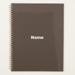 Agenda Monograma mínimo de texto personalizado marrom esc<br><div class="desc">Texto personalizado mínimo marrom escuro,  nome,  ano,  iniciais ou Planejador personalizado monograma. Texto branco personalizado sobre fundo claro e castanho escuro de cor sólida.</div>