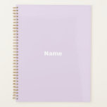 Agenda Monograma personalizado de lavanda pálida minimali<br><div class="desc">Ano personalizado lilás de lavanda pálida minimalista,  texto,  iniciais,  monograma ou nome simples e elegante Planejador personalizado moderno. Texto branco personalizado sobre fundo de cor simples e clara de lavanda clara.</div>