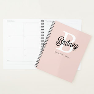 Agenda Monograma Personalizado Moderno e Nome Pastel Rosa