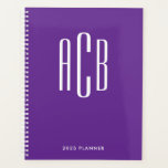 Agenda Monograma Real Roxo Simples de Três Letras<br><div class="desc">Um monograma real roxo e branco simples de três letras para sua planejadora. 
Você pode alterar tanto a fonte quanto o fundo se preferir cores legais e brilhantes.
Crie seu próprio presente monogramado para o escritório de sua casa.</div>