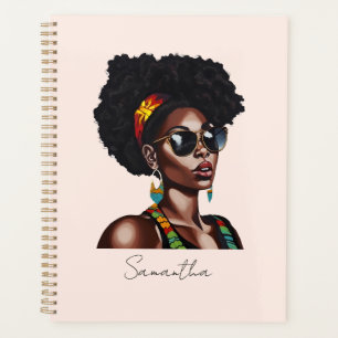 Agenda Mulher afro-americana com óculos de sol chic