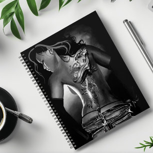 Agenda Mulher Dragão Tatuada Branca e Preta com Estilo So