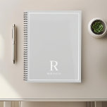Agenda Nome da Família de Cinzas Neutras Modernas<br><div class="desc">Notebook planejado personalizado com o nome clássico moderno da família monograma design em fundo neutro de cor da terra.</div>