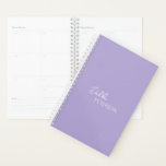 Agenda Nome Elegante Simples Moderno<br><div class="desc">Planejador empresarial roxo/lavanda moderno e profissional,  com um design simples e mínimo com seu nome em um script elegante e fonte sans serif contemporânea.</div>