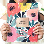 Agenda Nome Personalizado Floral Expressivo Negrito<br><div class="desc">Este design vibrante apresenta flores expressivas em tons de coral, amarelo, rosa e chato, acentuadas com pinceladas vivas e uma elegante placa de rosa de ouro. O toque personalizado o torna perfeito para estudantes, profissionais ou qualquer pessoa que ame designs coloridos e artísticos. Ideal para a organização de tarefas diárias,...</div>