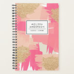 Agenda Padrão moderno de Abstrato de cor rosa e Dourado<br><div class="desc">Planejador personalizado feminino e moderno com padrão de pincel rosa com sotaques dourados. Personalize adicionando seu nome ou frase curta. Este moderno planejador de abstrato será perfeito como um presente personalizado. Itens correspondentes estão disponíveis.</div>