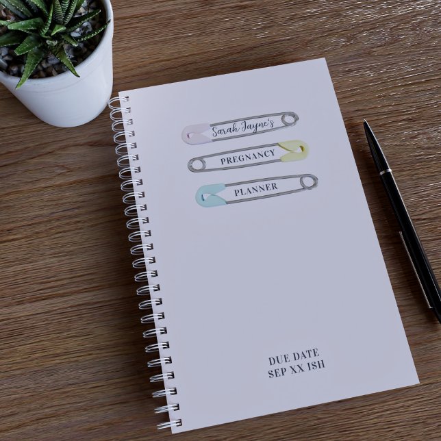 Agenda Pinos de Fralda de Bebê Rosa Pinos de Gravidez Pla (Just add your name to this cute pink pregnancy planner)