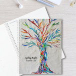 Agenda Planeador Personalizado 2022 Da Árvore Da Vida Das<br><div class="desc">Este Planejador exclusivo é decorado com uma Árvore de Vida de cor brilhante em um fundo de cinza pálida. O design original foi feito em mosaico usando pequenos pedaços de vidro de cor clara. Personalize-o com seu nome e ano. Mosaico original © Michele Davies.</div>