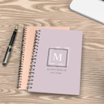 Agenda Planeador Personalizado Roxo do Monograma do Paste<br><div class="desc">Planejador personalizado com uma bela paleta de cores pastel com um monograma personalizado e design de forma geométrica. Este design vem com diferentes opções de cor de fundo que você pode encontrar em uma coleção ''Pastel Modern Monographic Business'' em nossa loja.</div>