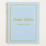 Agenda Pó em forma de branco mínimo profissional azul sem<br><div class="desc">Mantenha-se organizado e na moda com o nosso Planador Semanal de Pó Azul, Cute Profissional Minimalista, cuidadosamente projetado para as movimentadas vidas de professores, enfermeiros, médicos e dentistas. Esse planejador combina funcionalidade com um toque de charme, apresentando um tema azul de pó sereno que promove foco e calma em um...</div>