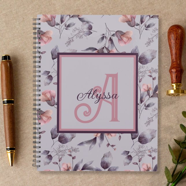 Agenda Purple Floral Feminina Monograma Inicial (Criador carregado)