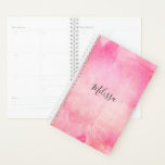 Agenda Rapariga de Aquarela Rosa Moderna | Adicionar NOME<br><div class="desc">Adorável planejador/calendário personalizado para uma garota/mulher. Design cor d'água rosa (aquarela) com opção para adicionar nome ou mensagem. Perfeito para escola, negócios ou pessoal.</div>