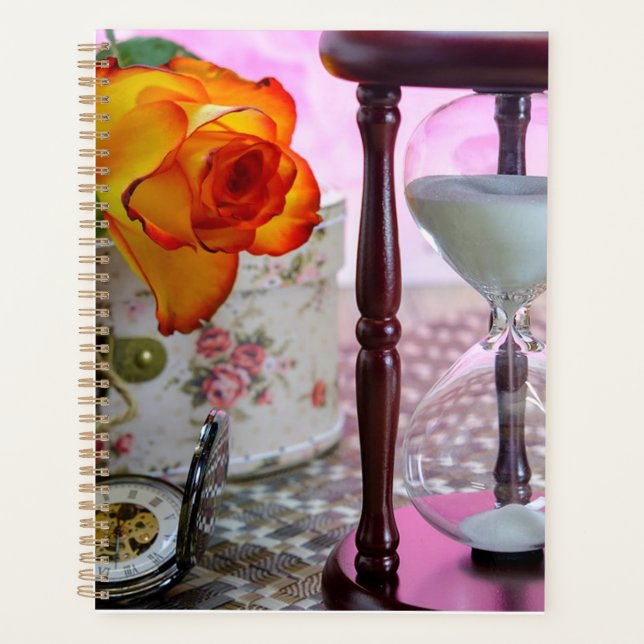 Agenda Rosa, Ampulheta e relógio de bolso (Frente)