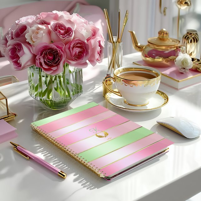 Agenda Rosa Pastel e Listras Verdes Sofisticadas (Stylish Pink and Pastel Green Monogrammed Planner/Glossy Finish (pictured) or Matte)