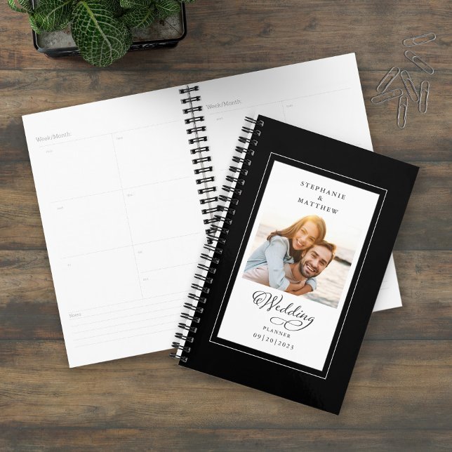 Agenda Script Elegante Branco Preto de Foto Personalizada (Criador carregado)