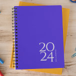 Agenda Semanal Pessoal Azul Elétrico<br><div class="desc">Planeador pessoal simples com cobrir azul elétrico. Planeador anual (12 meses) com vista a obter uma visão geral mensal aberta e planilhas de planeamento semanais. Contato para obter assistência na personalização.</div>