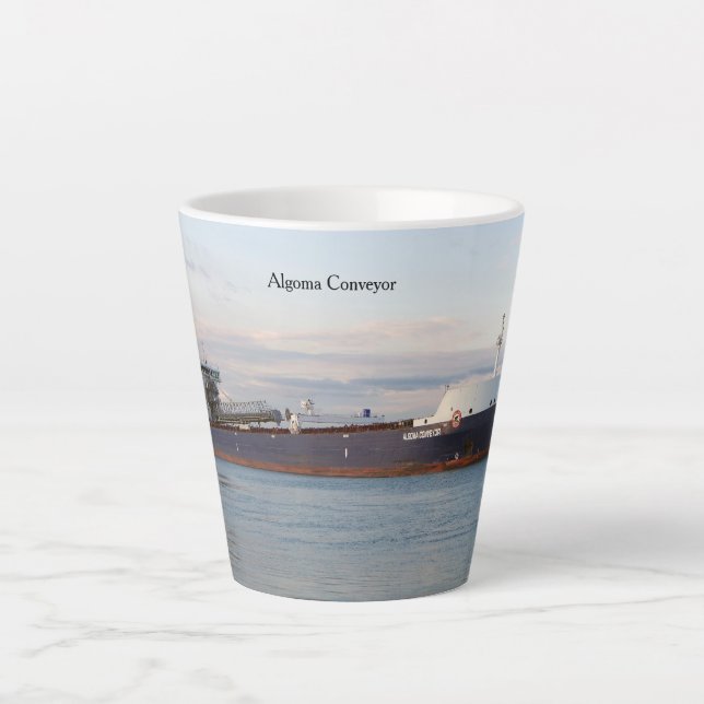 Algoma Conveyor - caneca latina (Frente)