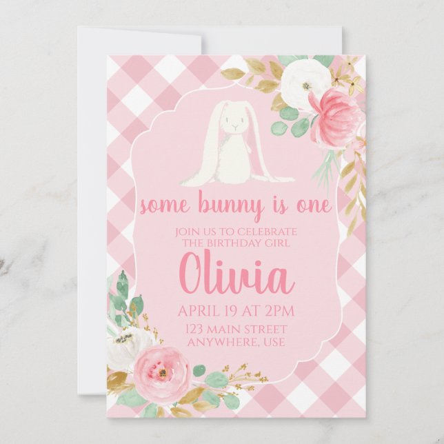 Algum Coelho Convite de Aniversário floral e Rosa (Frente)