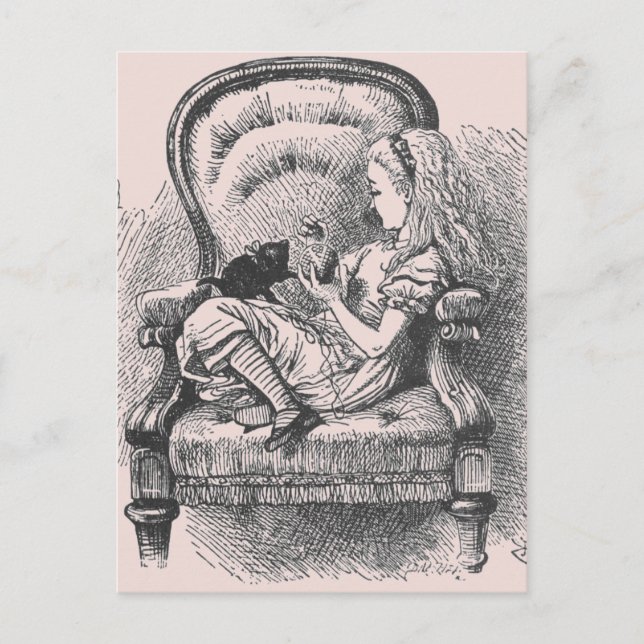 Alice com cartão postal da Dinah (Frente)