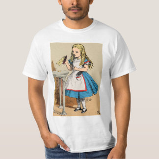 Alice no País das Maravilhas - Beba a camiseta mas