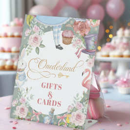 Alice no País das Maravilhas, presentes no primeir