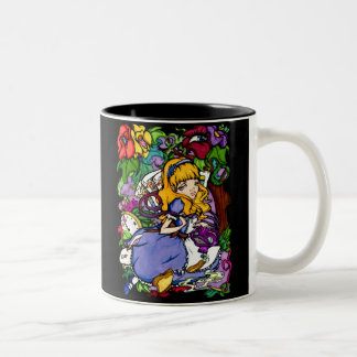 Alice no PRETO da caneca do país das maravilhas