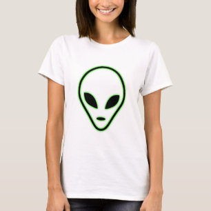 Alienígena cara mulher camisa