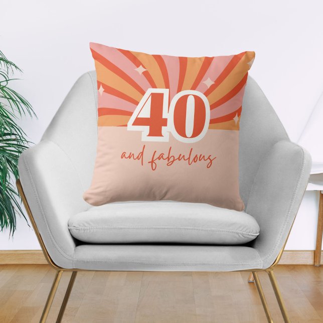 Almofada "40 e fabuloso", retro aniversário de pêssego (Criador carregado)