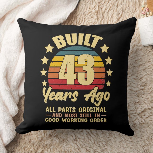 Almofada 43 Anos Atrás Todas as Peças Originais Aniversário (Cobertor)